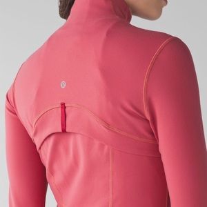 Size 4 pink Lululemon define jacket